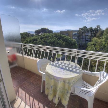 Studio 3 Etoiles Vue Mer 150M Plages Parking Clim Wifi Cannes Room photo